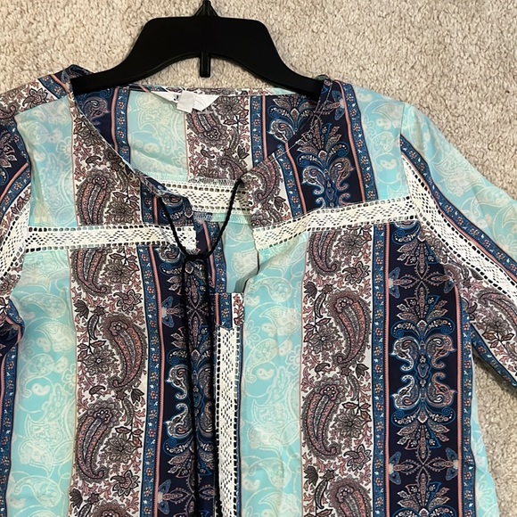 Jack by bbdakota NWOT women’s top sz small multi color - Picture 2 of 6